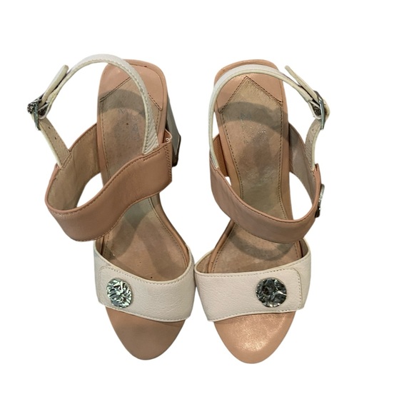 Tan and white high heel sandals. Moda in Pelle. Sz 7.5. Excellent condition - Picture 2 of 9